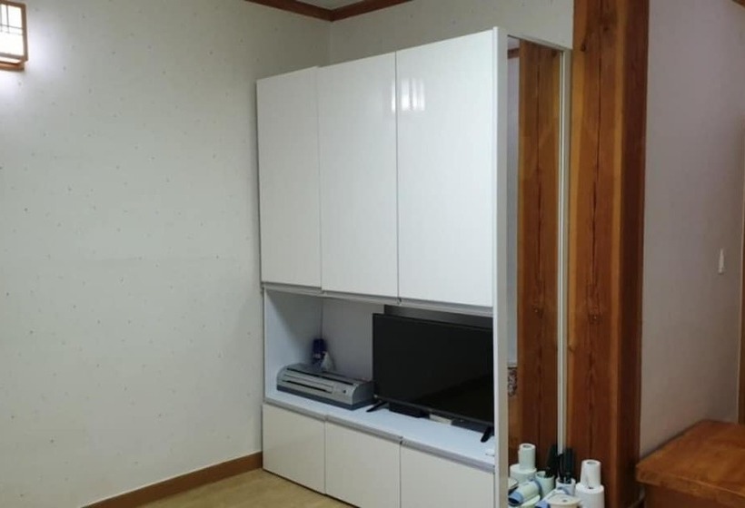 Boseong Shillok Hanok Pension