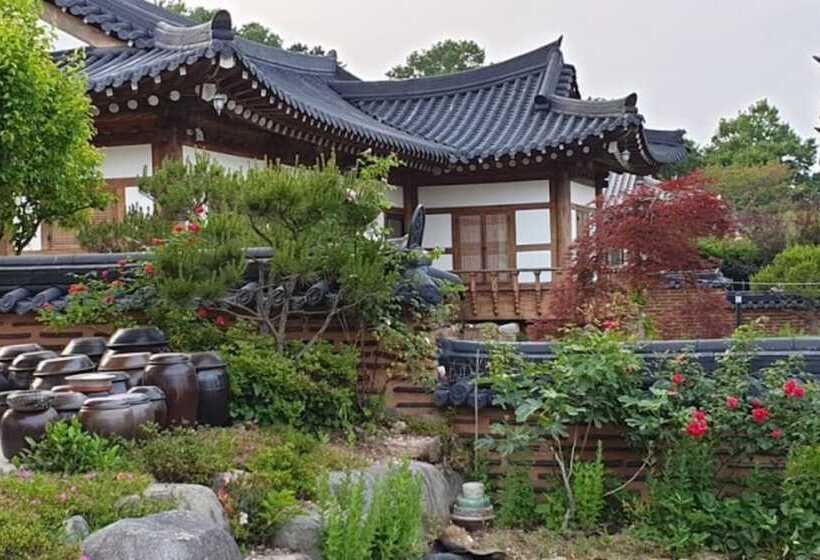 Boseong Shillok Hanok Pension