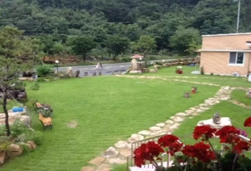 Chungju Dalduru Pension