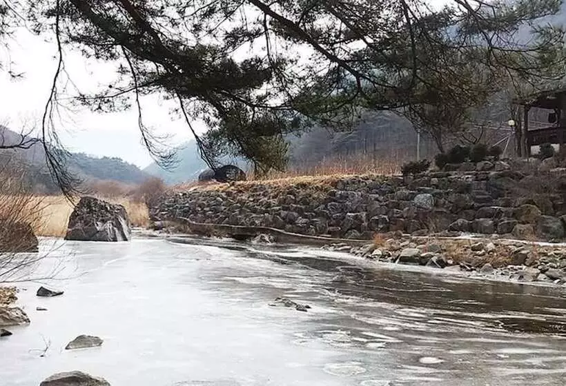 Danyang Eowoolim Pension