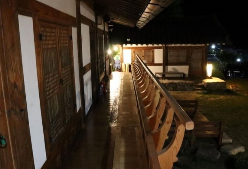 Danyang Danyangjeong Hanok Pension