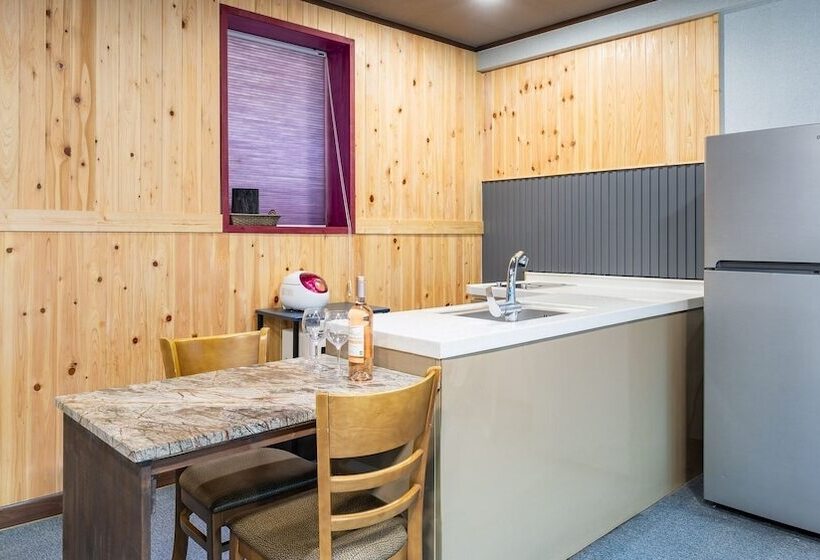 Gapyeong Poin Poolvilla Pension