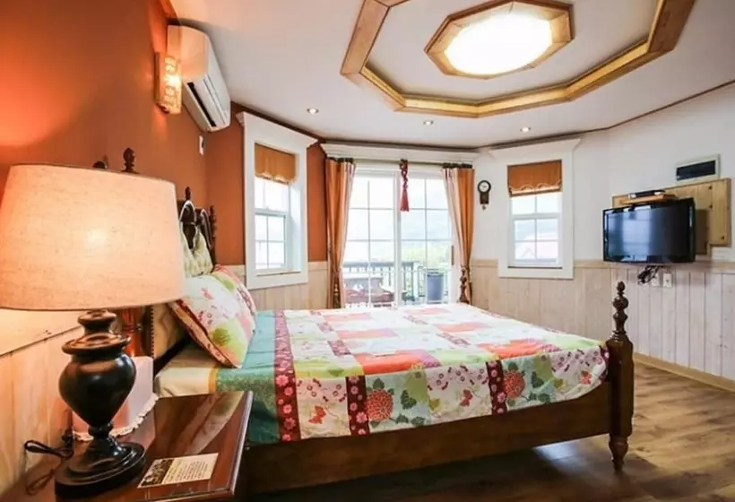 Geojedo Didimdol Pension