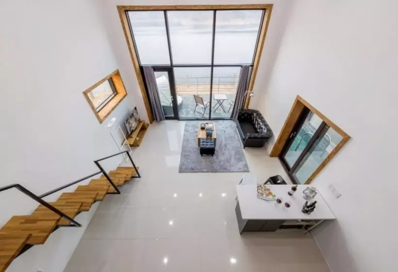 Hapcheon Modern Rikeom Pension