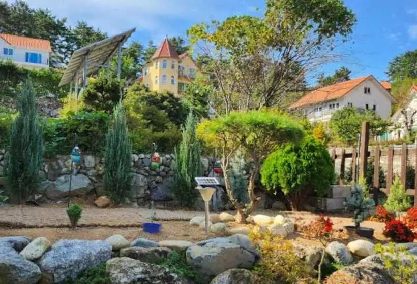 Namhae German Village Hercules Pension