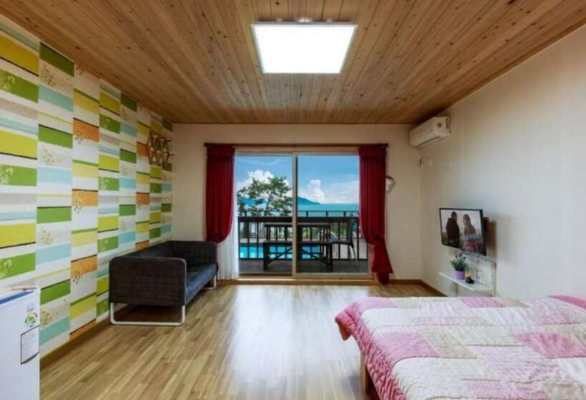 Namhae Raon Pension