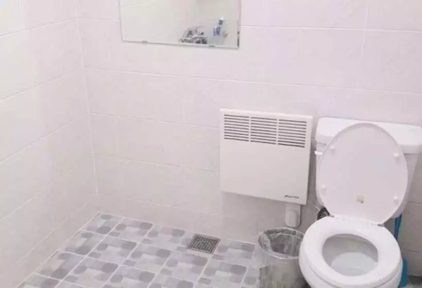 Namwon Kids Pool Villa Woorine Pension