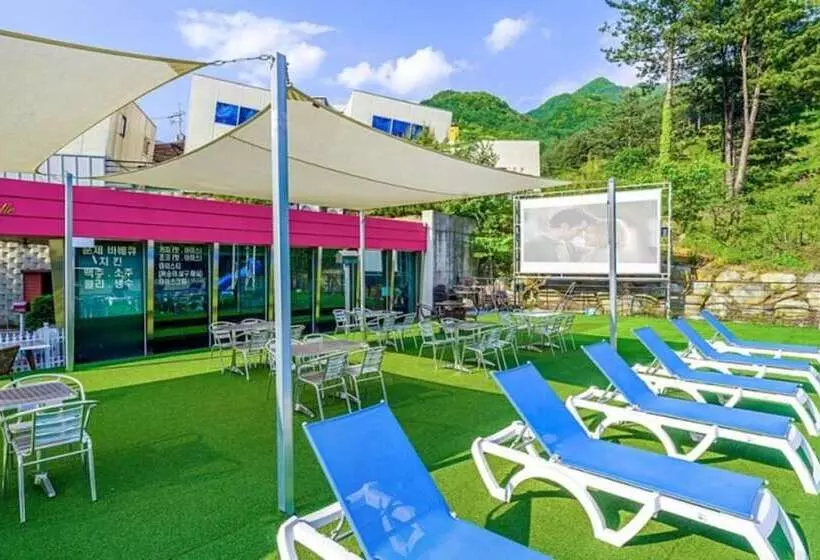 ペンション Gapyeong Michelle Pool Villa