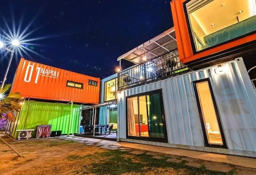 Majatalo Goseong Bluewhale Glamping