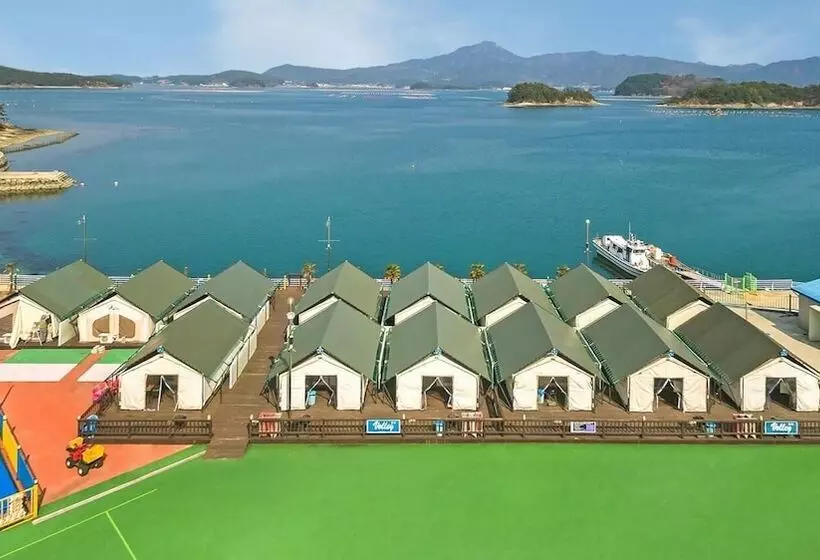 Majatalo Goseong Bluewhale Glamping