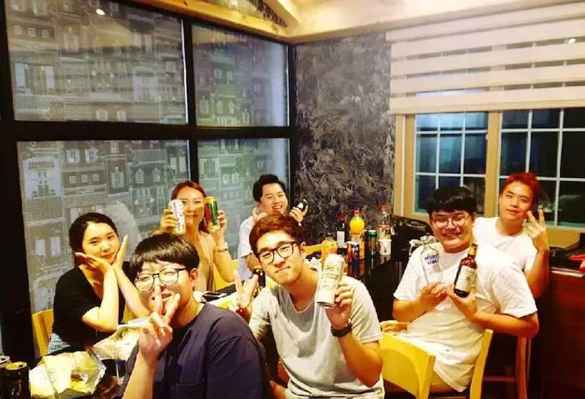 پانسیون Jeongdongjin Suerte Guest House