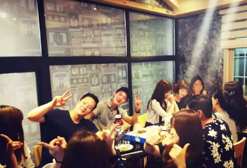 پانسیون Jeongdongjin Suerte Guest House