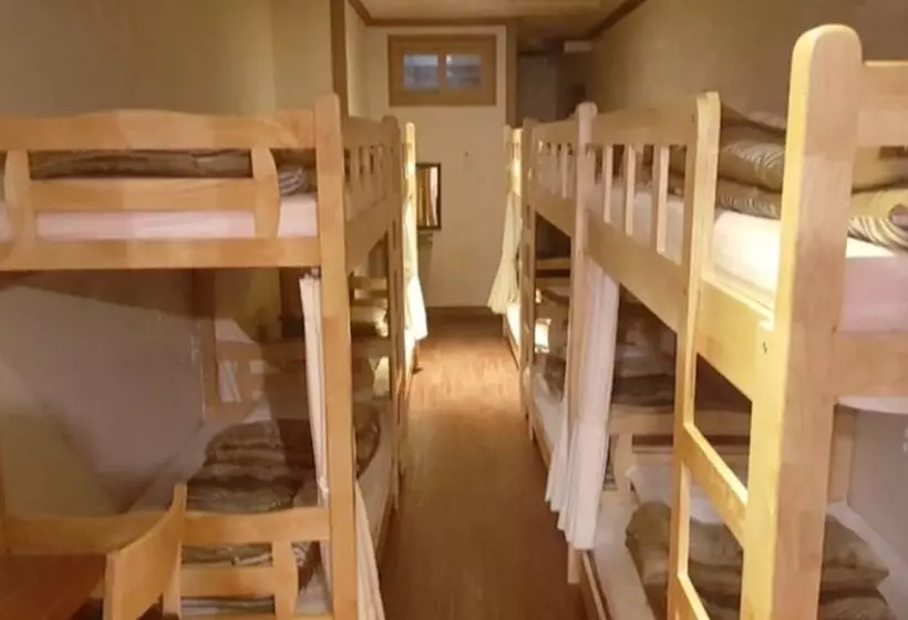 پانسیون Jeongdongjin Suerte Guest House