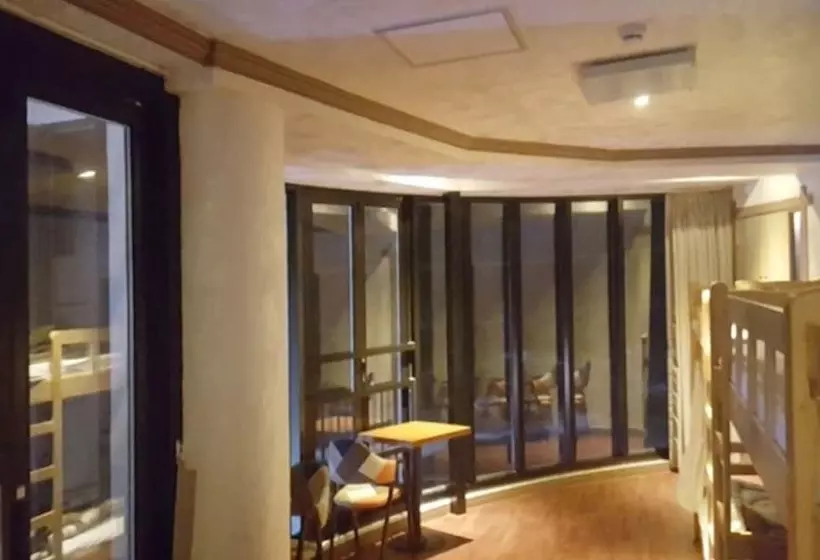 پانسیون Jeongdongjin Suerte Guest House