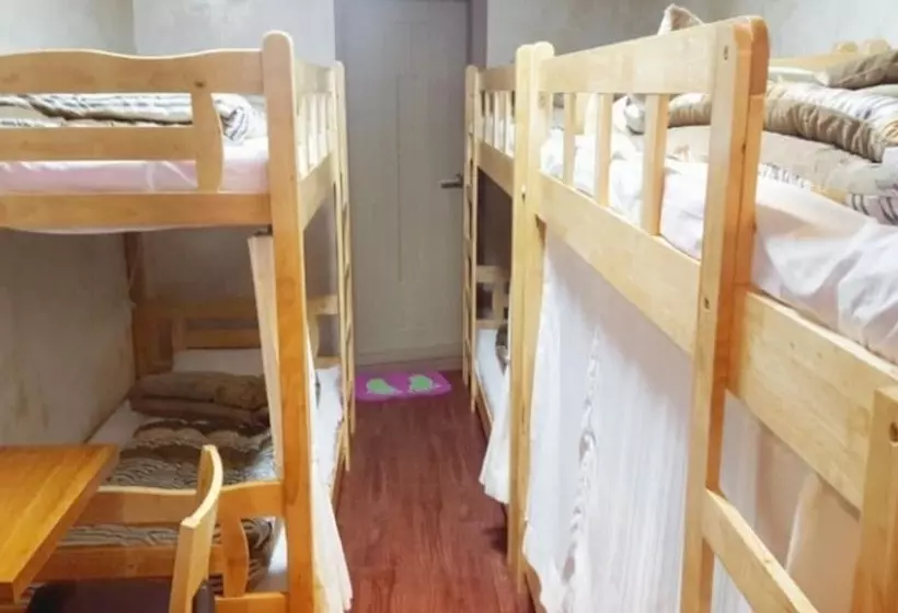 پانسیون Jeongdongjin Suerte Guest House