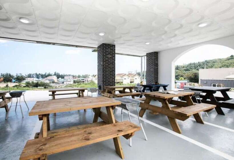 Samcheok Blue Pearl Pension