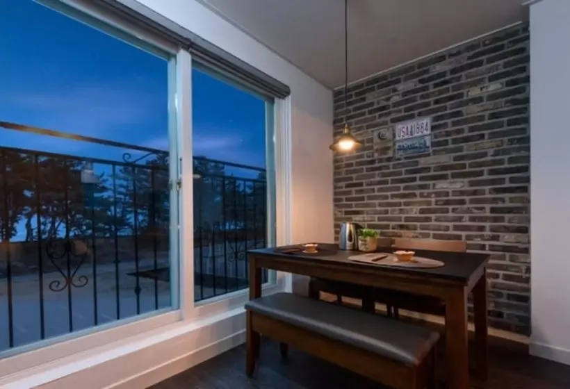 Samcheok View Of Sea Pension