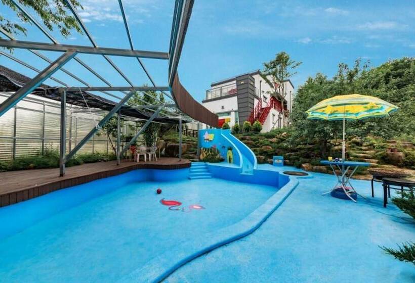 Sancheong Shwim Pension