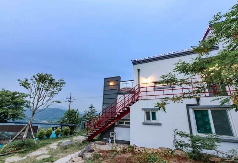 Sancheong Shwim Pension