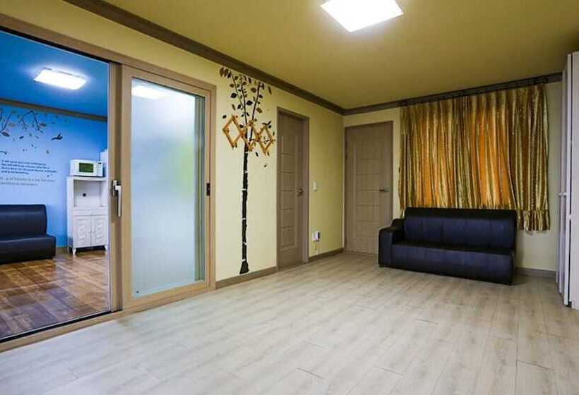 Taean Ssingssing Pension