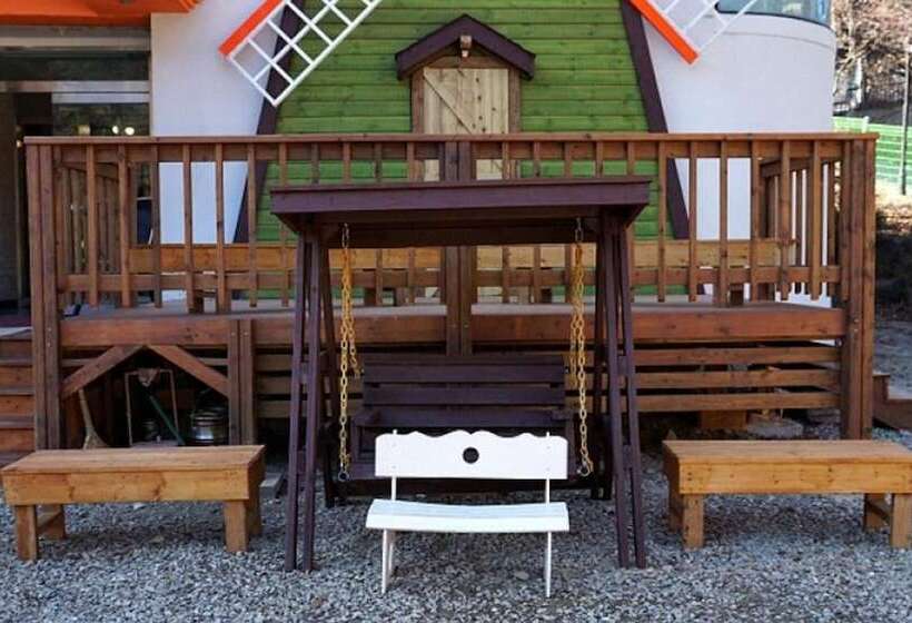 Yangju Yeoulmok Pension