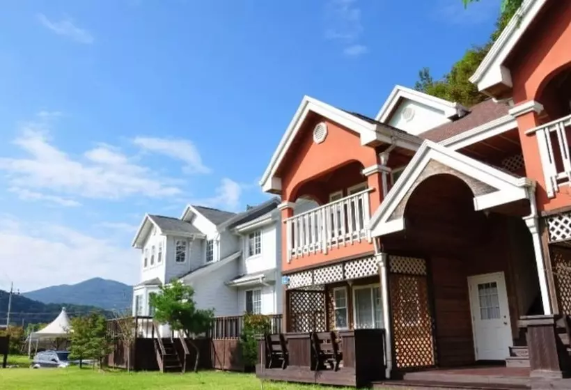 Yeongwol Donggang La Maison Pension