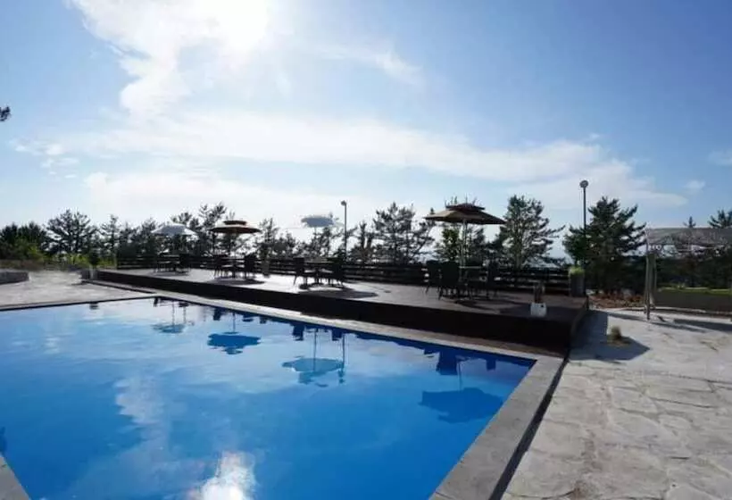 Yeosu Beach Castle Pension