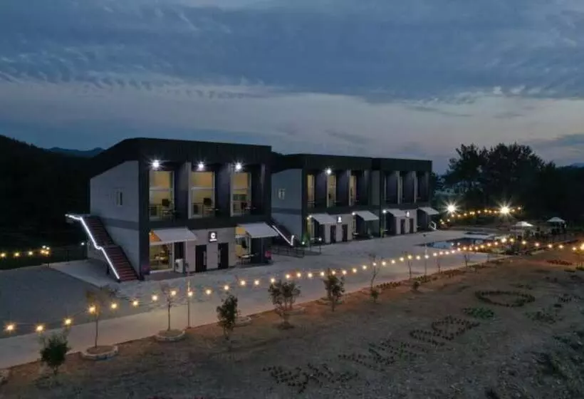 Yeosu Beach Castle Pension