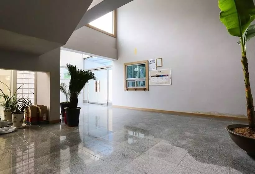 Hongcheon Garisan Deuo Motel