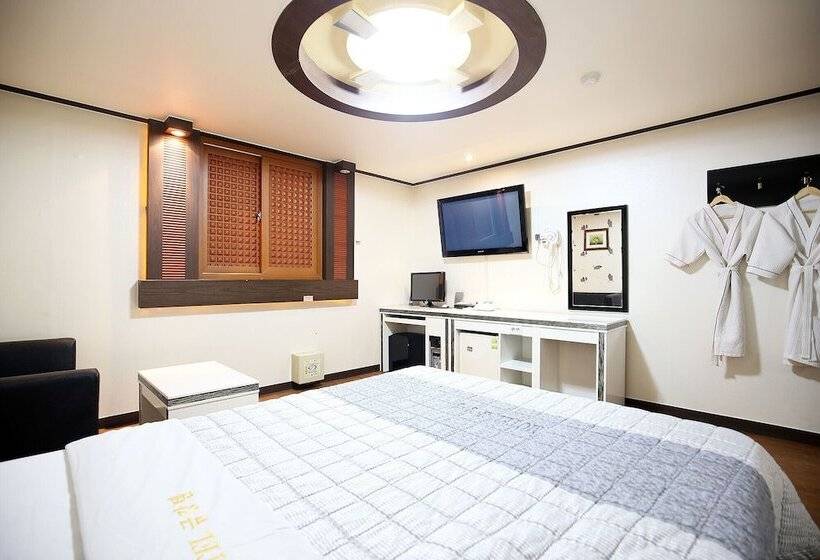 בית מלון כפרי Asan Geumgang