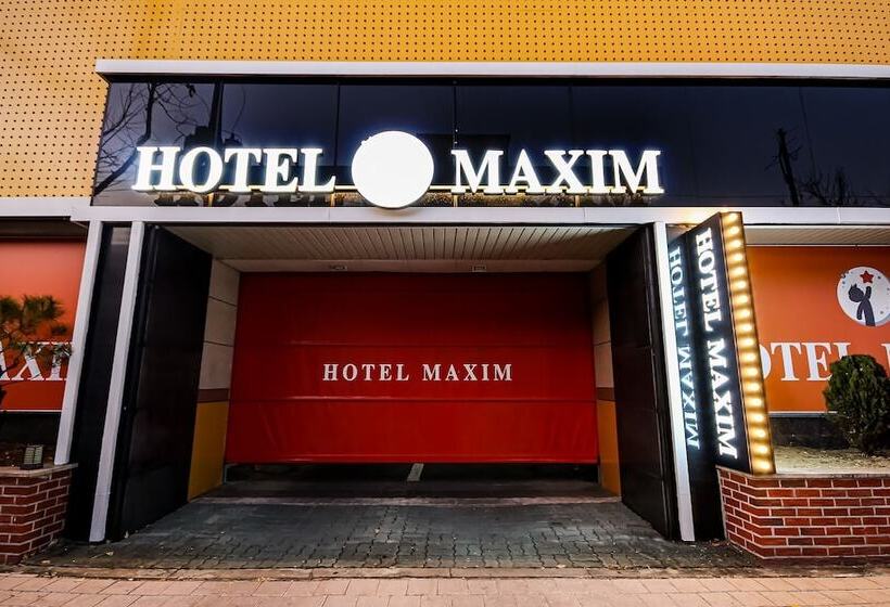 מוטל Daegu Sungseo Hotel Maxim