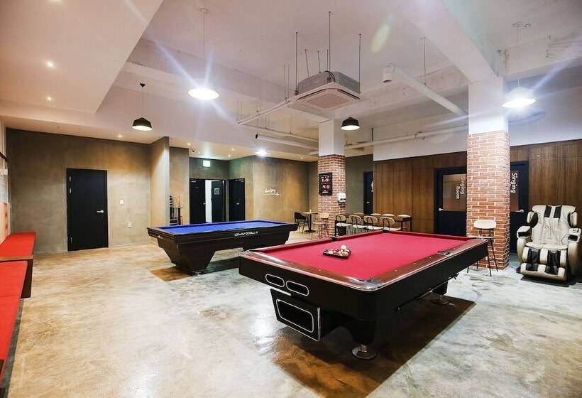 مُتل Daejeon Sintanjin Page