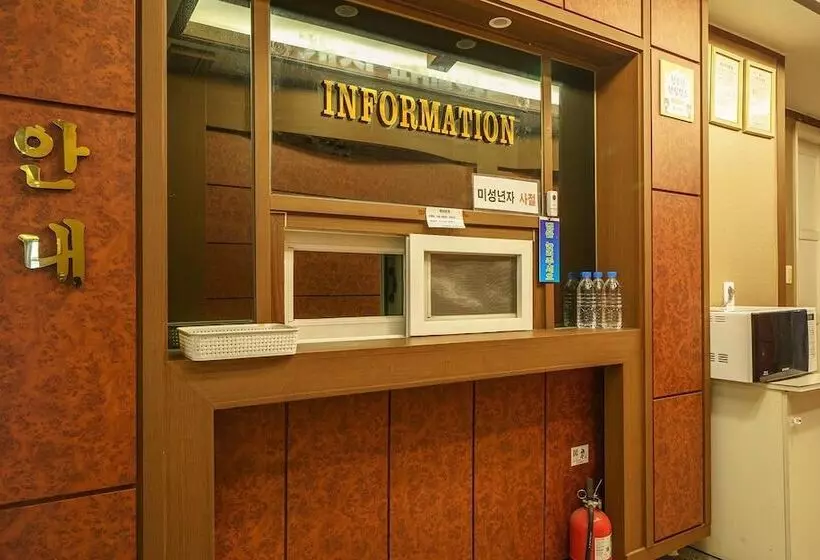 モーテル Goseong Woodeung