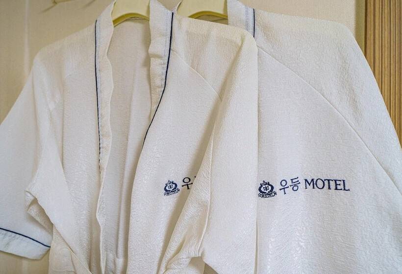 Motel Goseong Woodeung