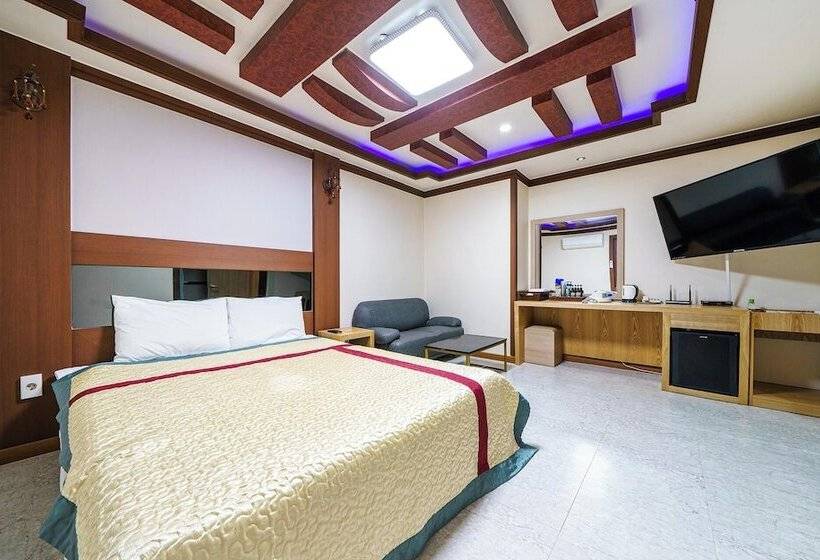 Motel Goseong Woodeung