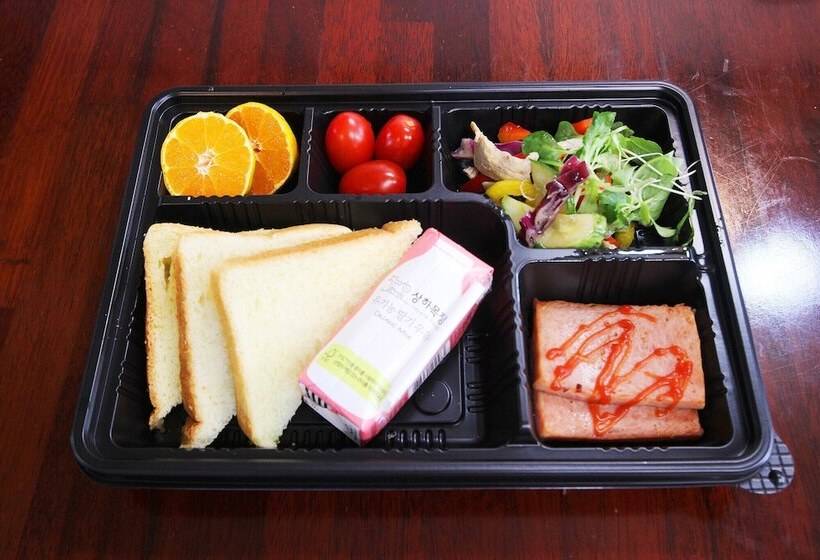 מוטל Gumi Indong Hotel 7days