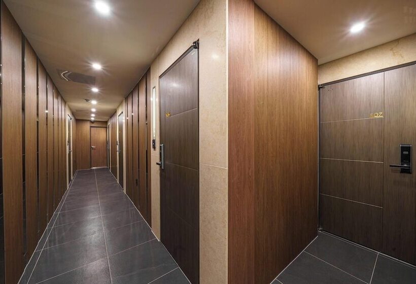 Motel Jecheon Urban Brown