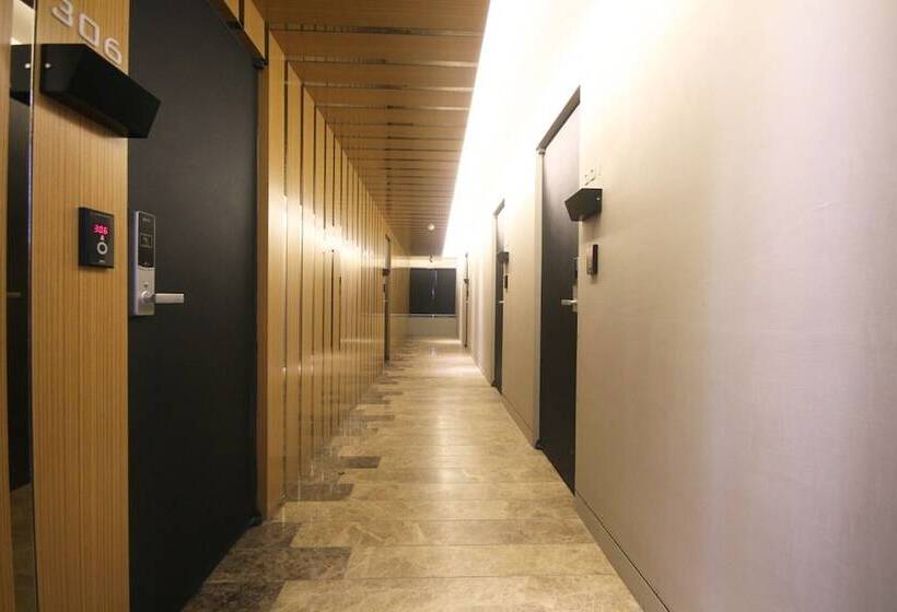 Motel Jeonju Deokjindong Hotel Wannabe