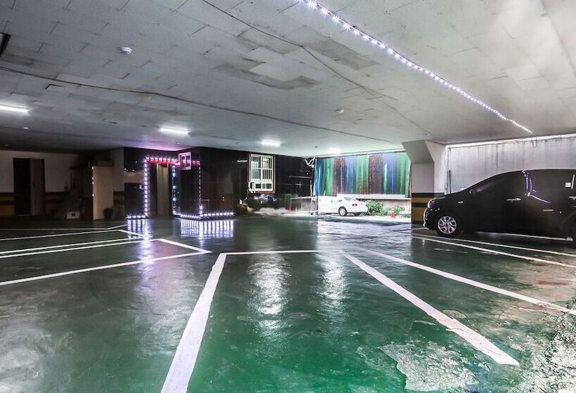 Motel Jeonju Uadong Raemian