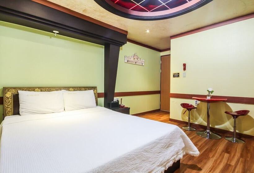 Motel Jeonju Uadong Raemian