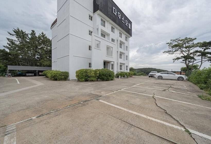 Motel Seosan Daus