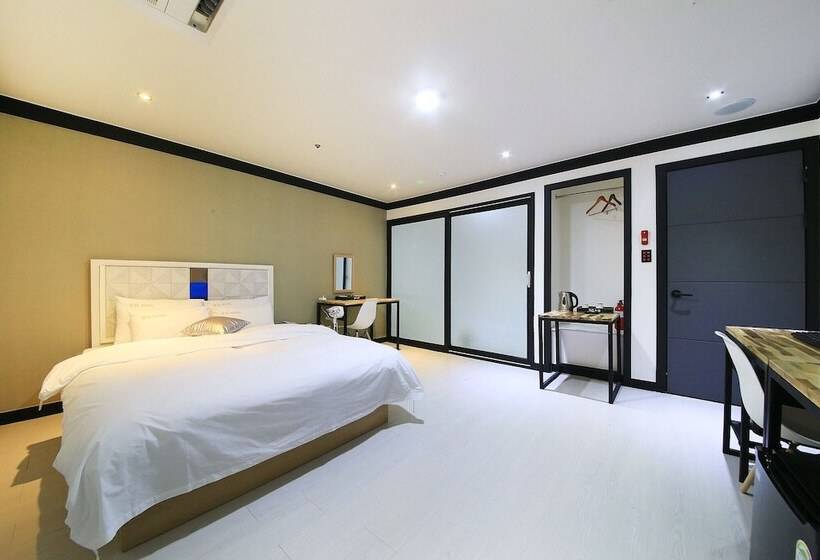 Motel Suwon Yeongtong Sg
