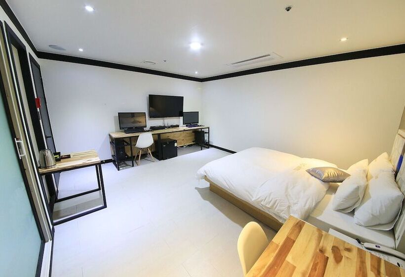 Motel Suwon Yeongtong Sg