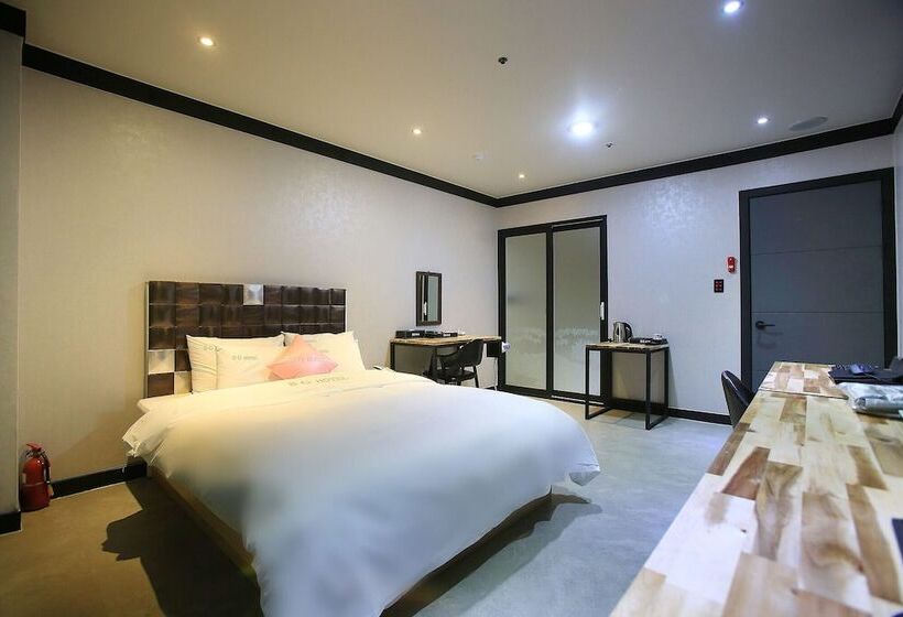 Motel Suwon Yeongtong Sg