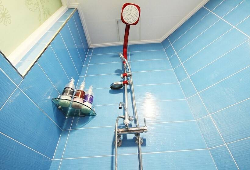 فندق على الطريق Tongyeong Hangnamdong Theme