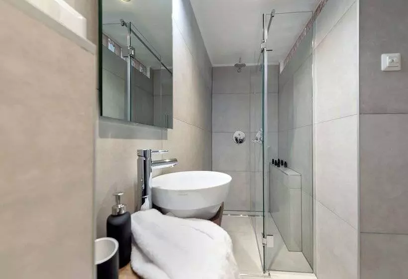 پانسیون Sunset Residence Rovinj