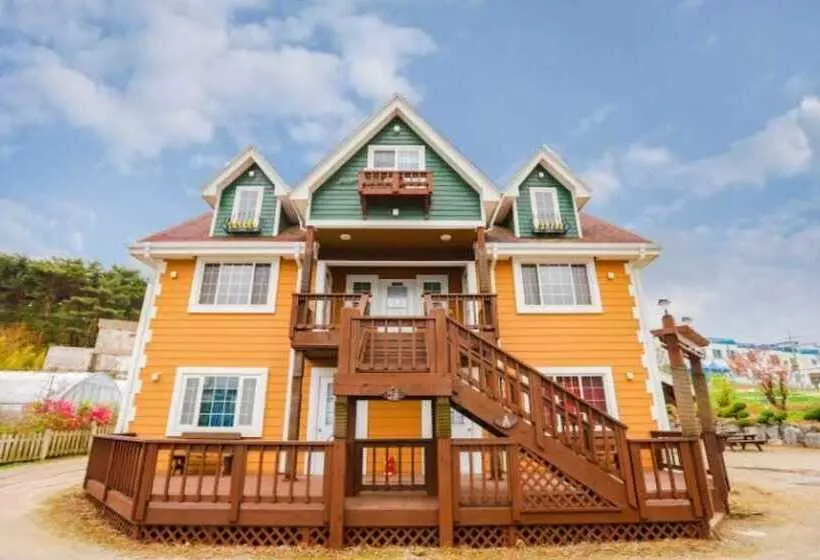 Majatalo Taean Oull Bed And Breakfast