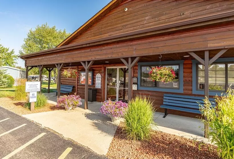 Sun Retreats Silver Lake