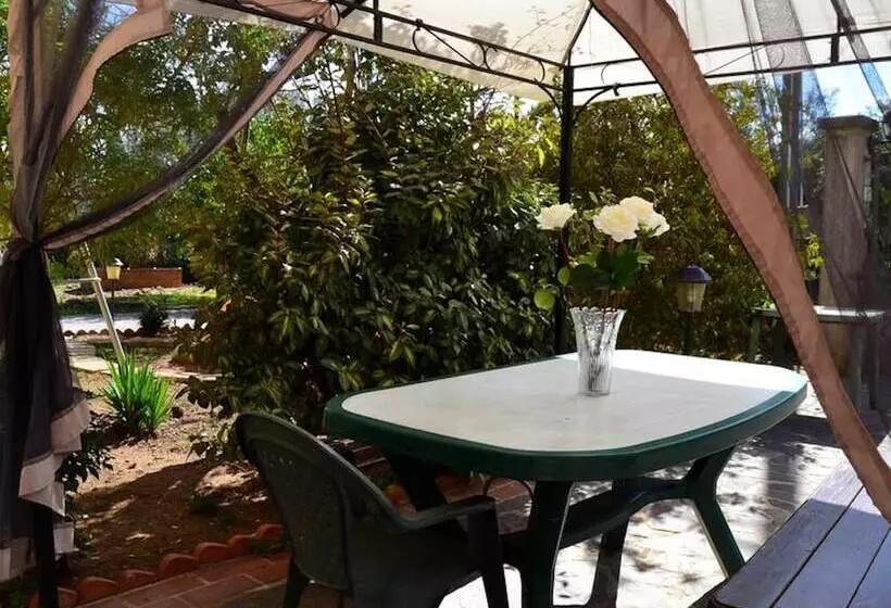 Room In B&b   Suite Rosa   B&b S. Elia