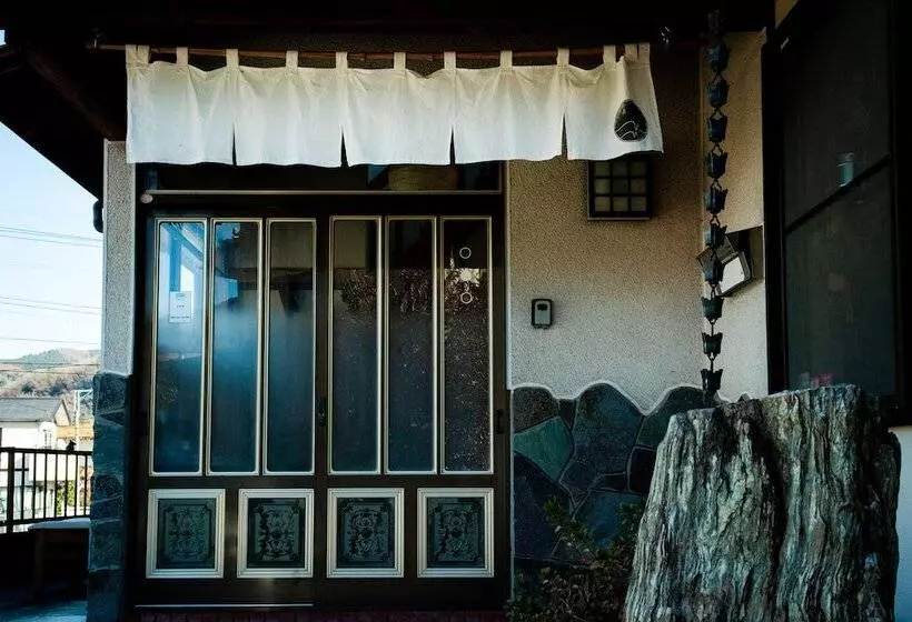 Guest House Nagatoro Nemaki   Hostel